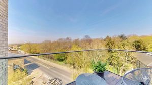 Photo 13- click for photo gallery